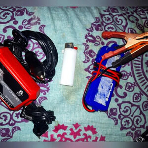 Focal car battery charger kit